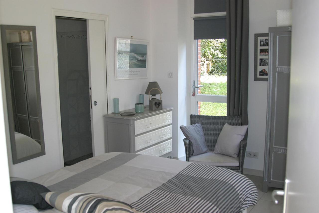 Villa Traditionnelle Pour 8 - 550M De La Plage 누아르무티에 앙 릴 외부 사진
